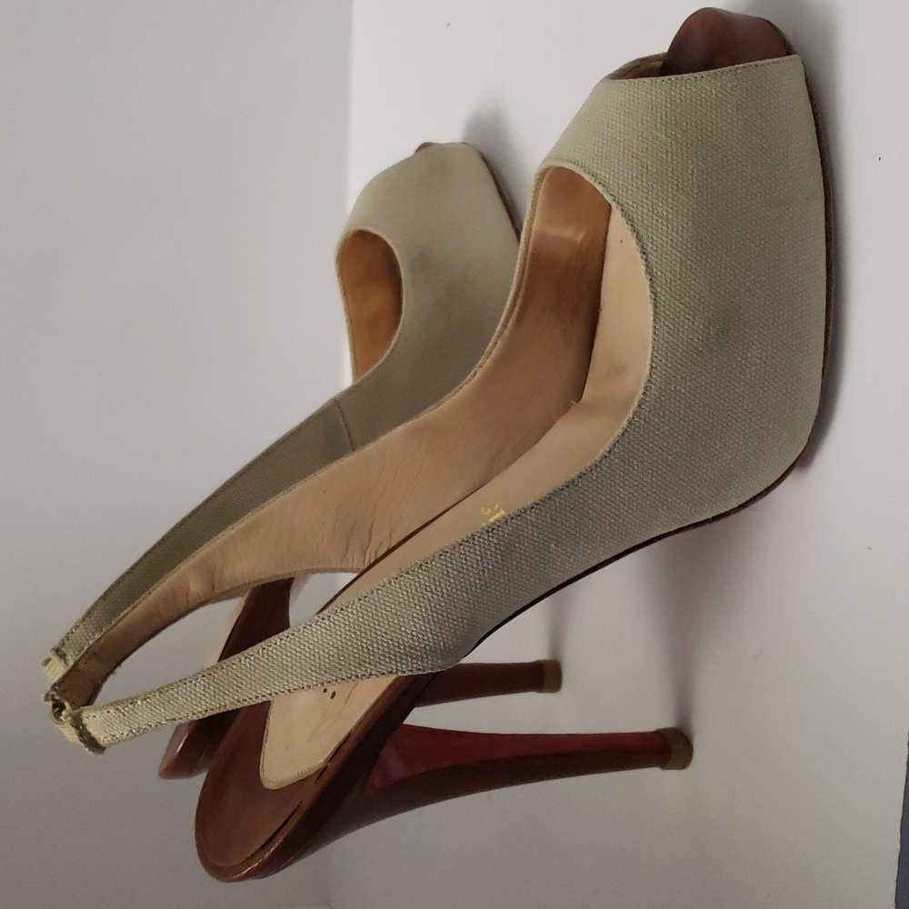 Christian Louboutin Sling Backs Heels - Picture 2 of 12